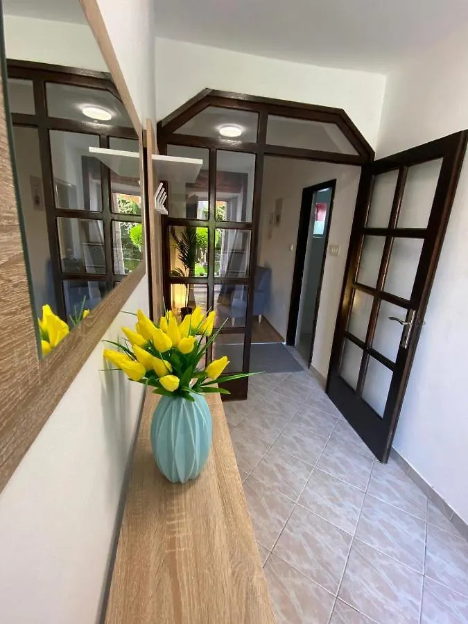 Apartment Dora Zadar